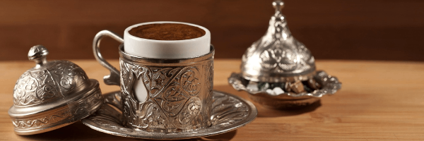 café à la cardamome