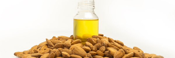 Extrait d'amande amère