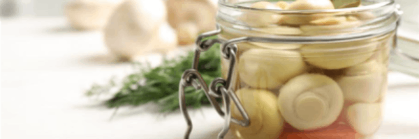 Champignons en conserve